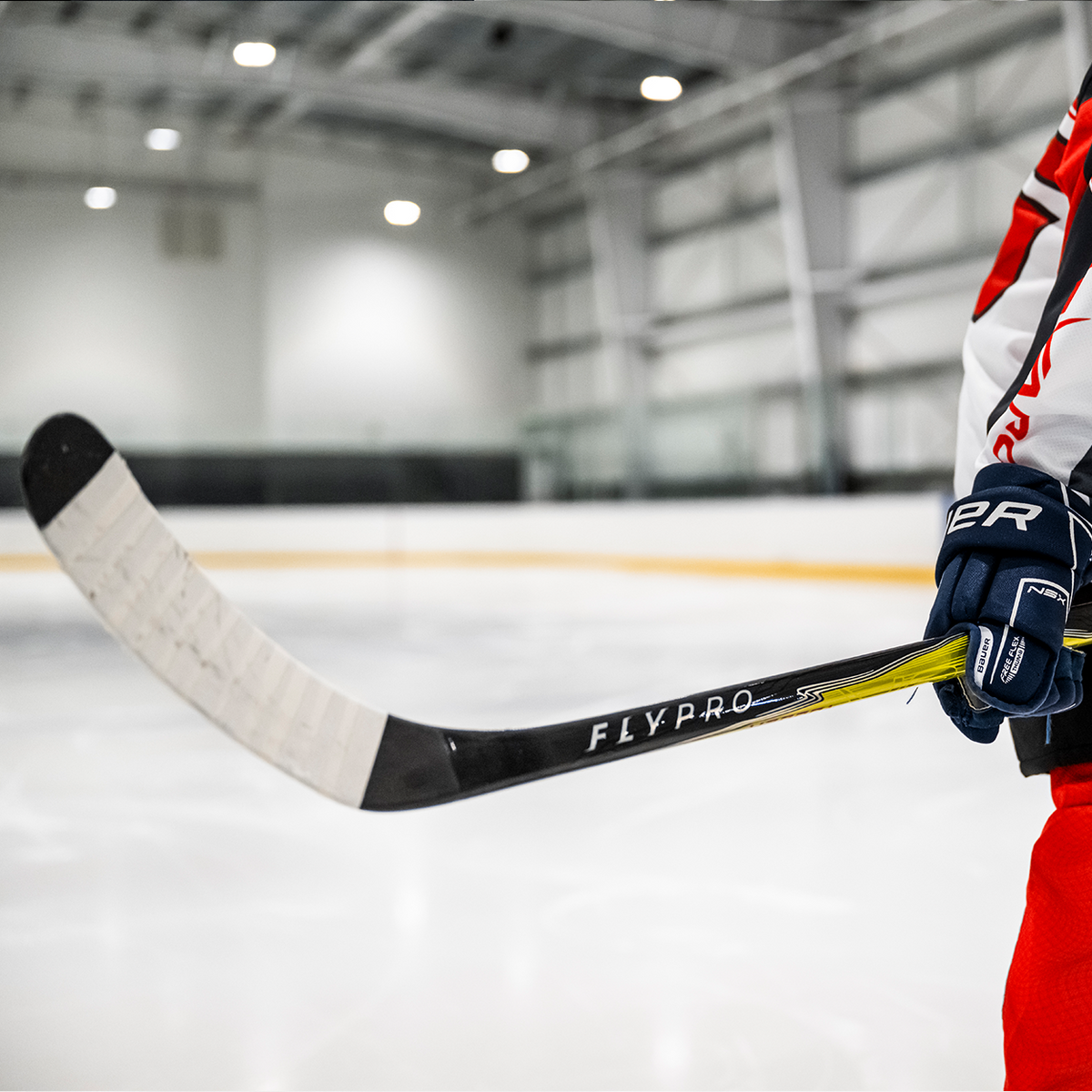 BAUER VAPOR FLYPRO GRIP STICK JUNIOR