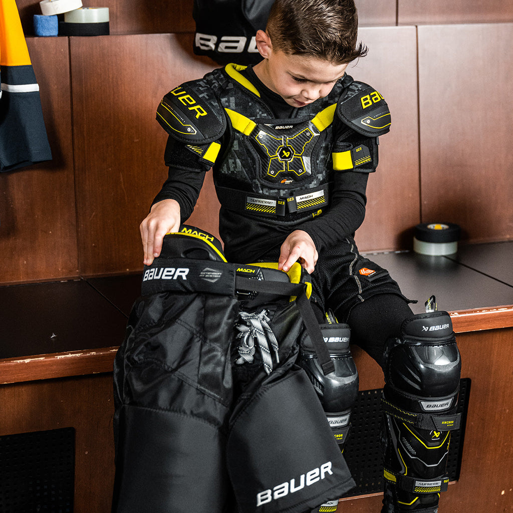 BAUER SUPREME MACH SHIN GUARD YOUTH