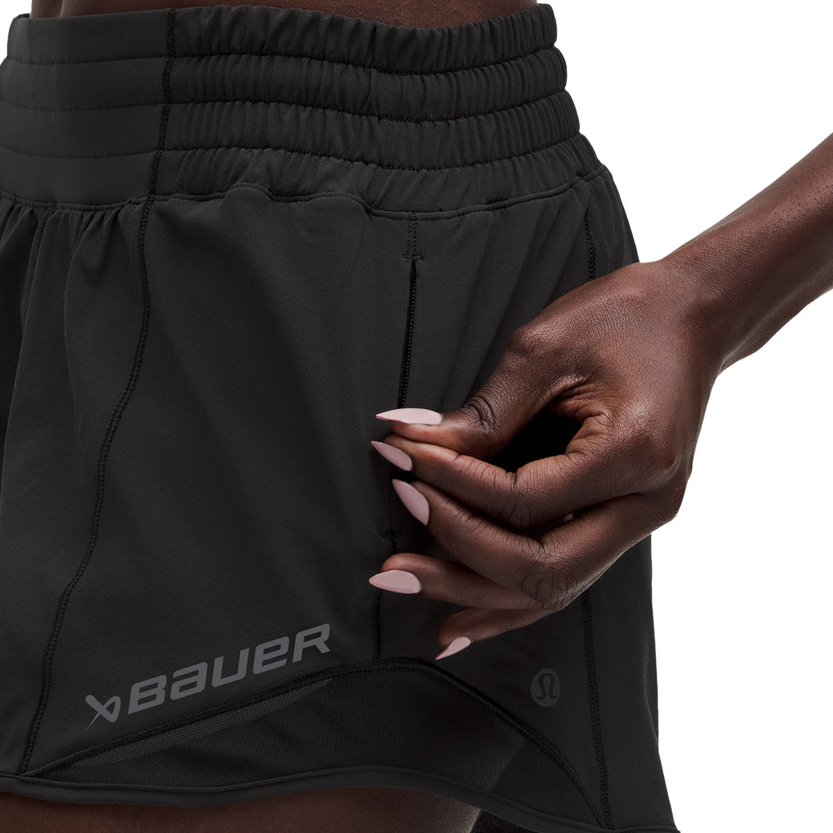 BAUER // lululemon Hotty Hot High-Rise Short 2.5"