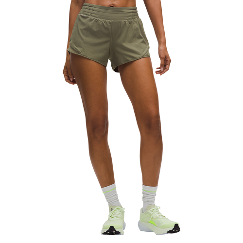 BAUER // lululemon Hotty Hot High-Rise Short 2.5"
