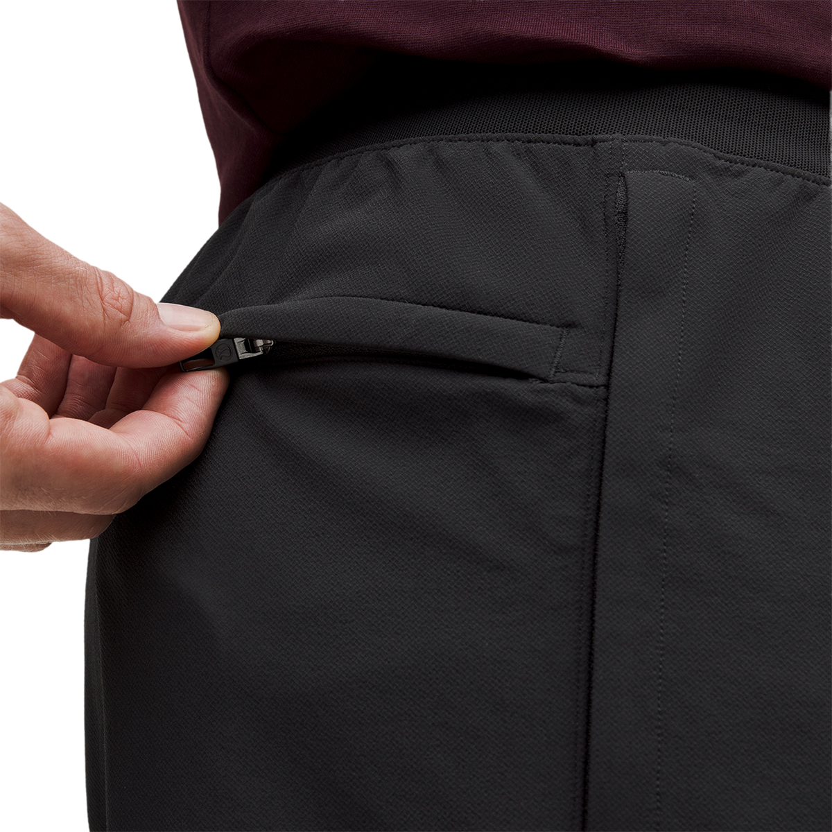 BAUER // lululemon License to Train Linerless Short 7"